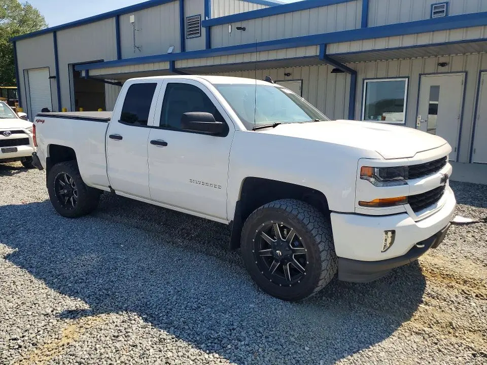 2017 CHEVROLET SILVERADO K1500 CUSTOM  
