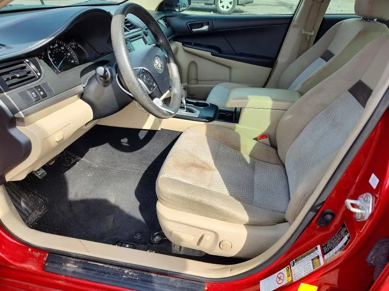 2012 TOYOTA CAMRY LE  