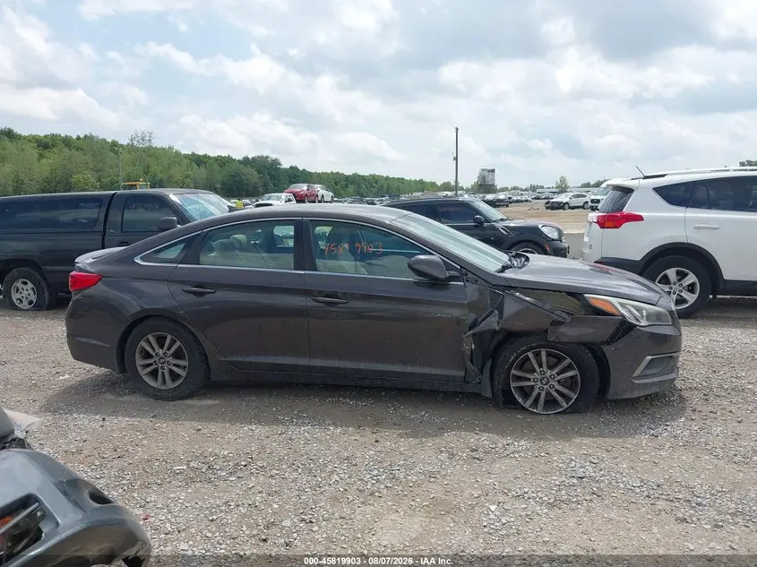 2017 HYUNDAI SONATA SE