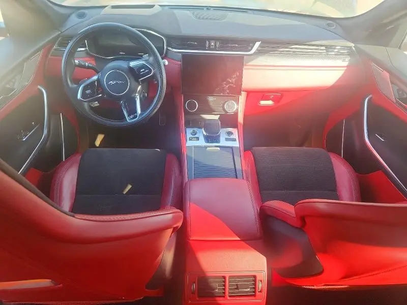 2022 JAGUAR F-PACE SVR  