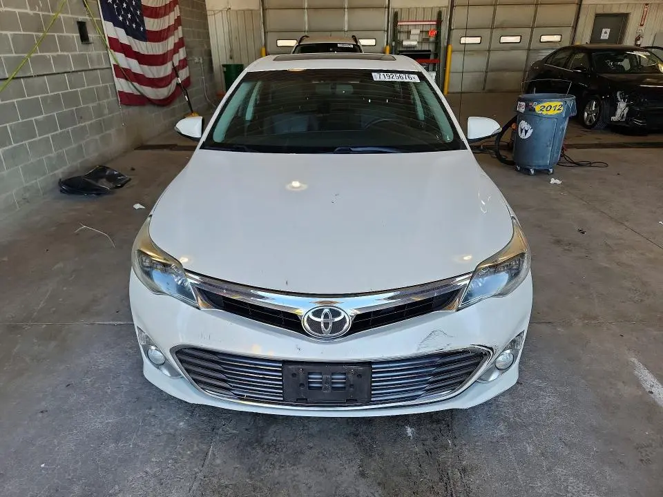 2014 TOYOTA AVALON LIMITED  