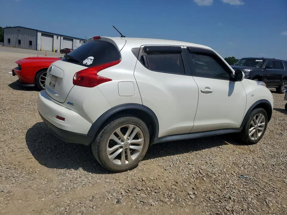 2013 NISSAN JUKE S  