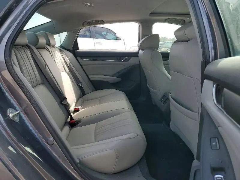 2020 HONDA ACCORD TOURING HYBRID  