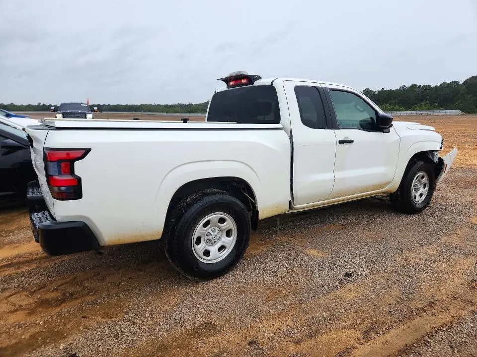 2024 NISSAN FRONTIER S  