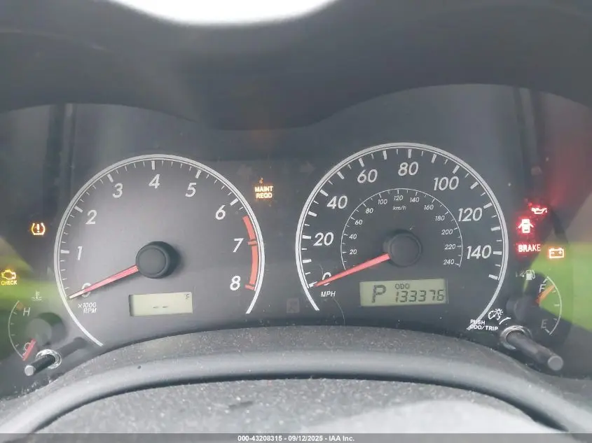 2013 TOYOTA COROLLA LE