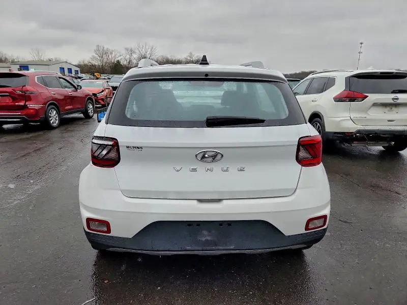 2022 HYUNDAI VENUE SEL  