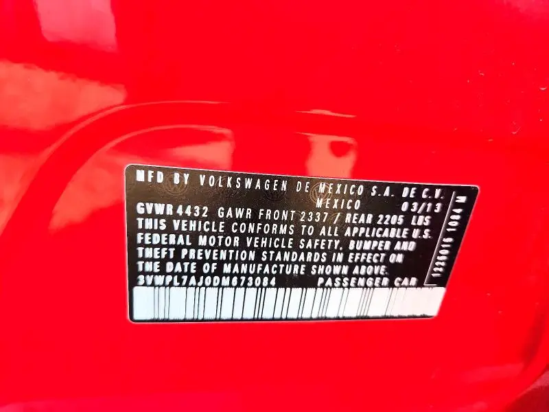 2013 VOLKSWAGEN JETTA TDI  