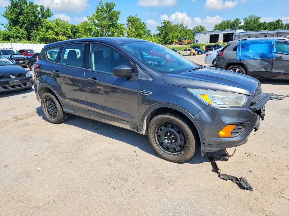 2017 FORD ESCAPE S  