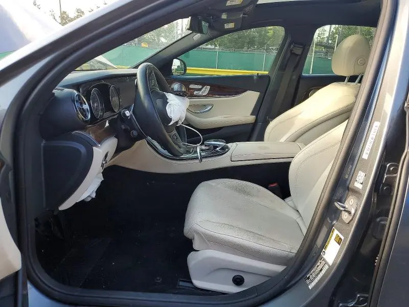 2018 MERCEDES-BENZ E 300  