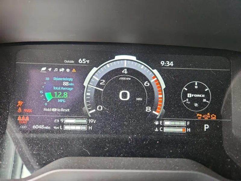 2026 TOYOTA TUNDRA CREWMAX LIMITED  