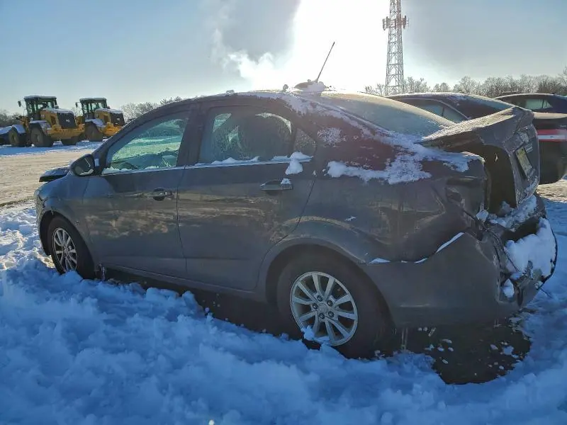 2019 CHEVROLET SONIC LT  