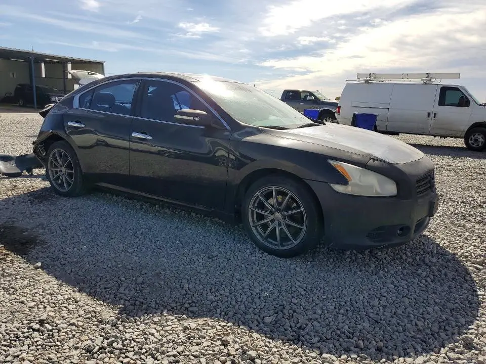 2010 NISSAN MAXIMA 3.5 S  
