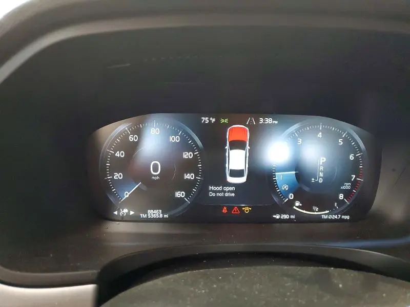 2017 VOLVO S90 T6 MOMENTUM  
