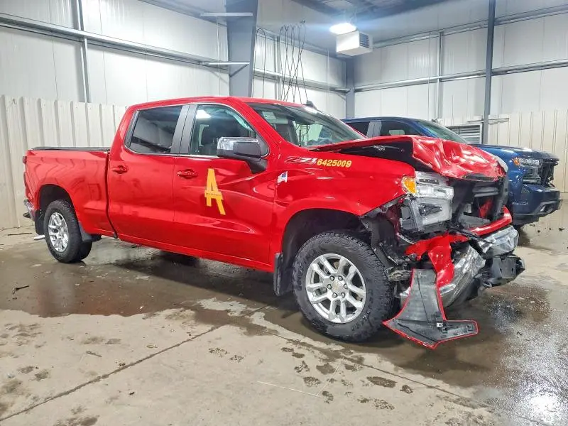 2025 CHEVROLET SILVERADO K1500 LT  