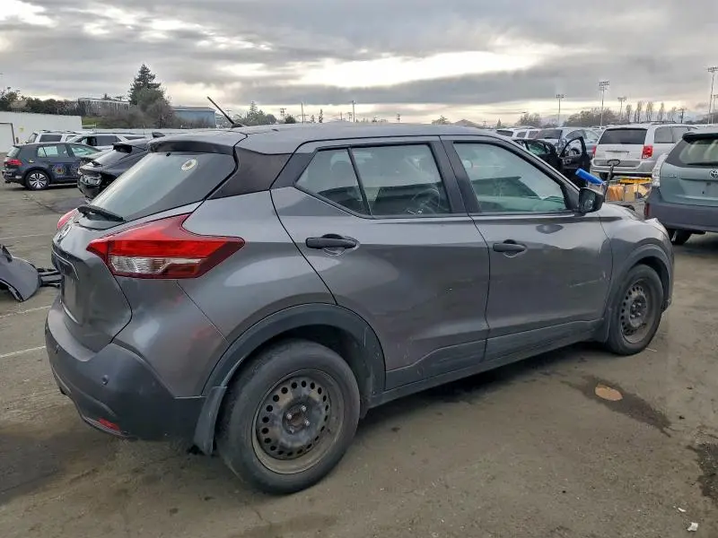 2020 NISSAN KICKS S  