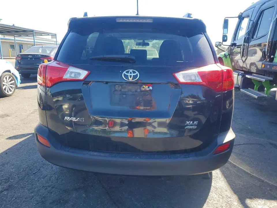2013 TOYOTA RAV4 XLE  