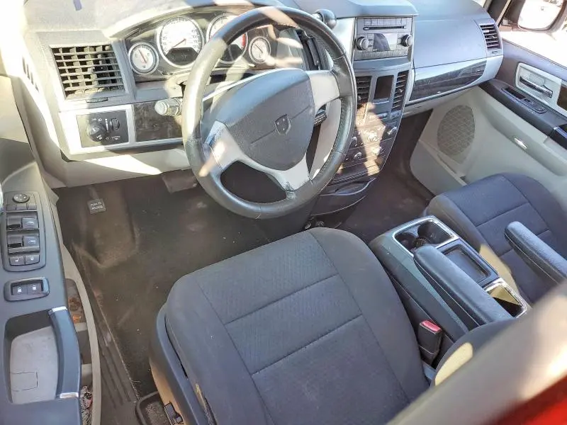 2010 DODGE GRAND CARAVAN SXT  