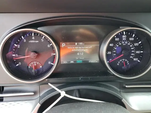2024 KIA CARNIVAL LX  