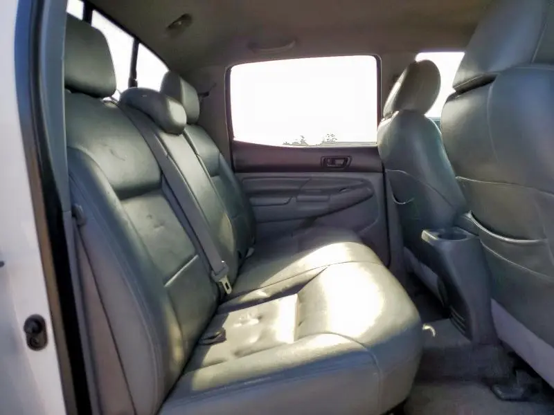 2011 TOYOTA TACOMA DOUBLE CAB PRERUNNER  