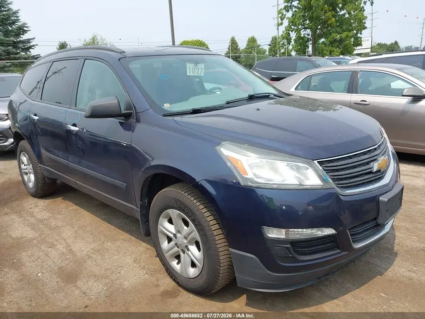 2017 CHEVROLET TRAVERSE LS
