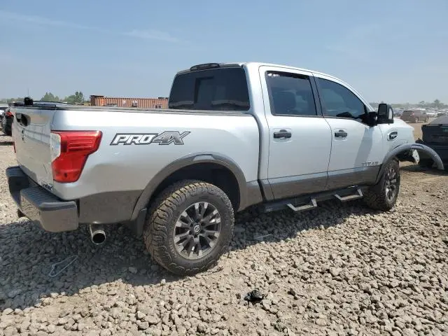 2017 NISSAN TITAN SV  