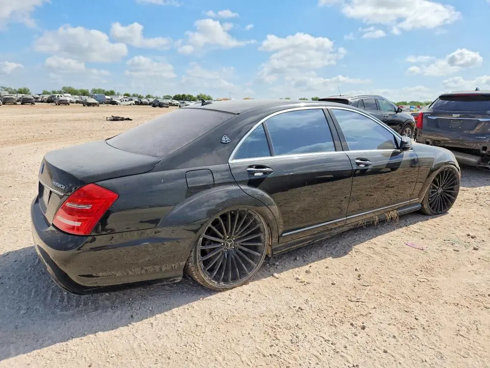 2013 MERCEDES-BENZ S 550  