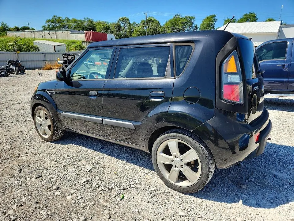 2010 KIA SOUL +  