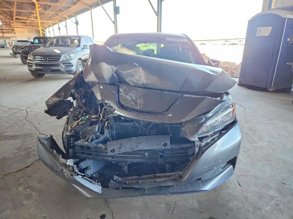 2022 NISSAN LEAF SV PLUS  