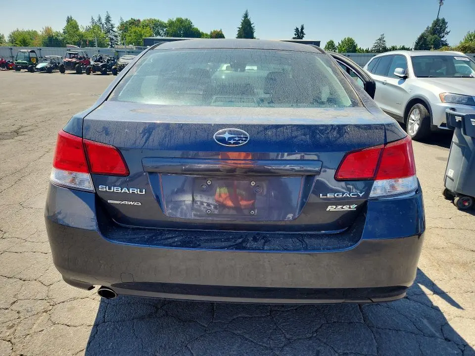 2013 SUBARU LEGACY 2.5I PREMIUM  