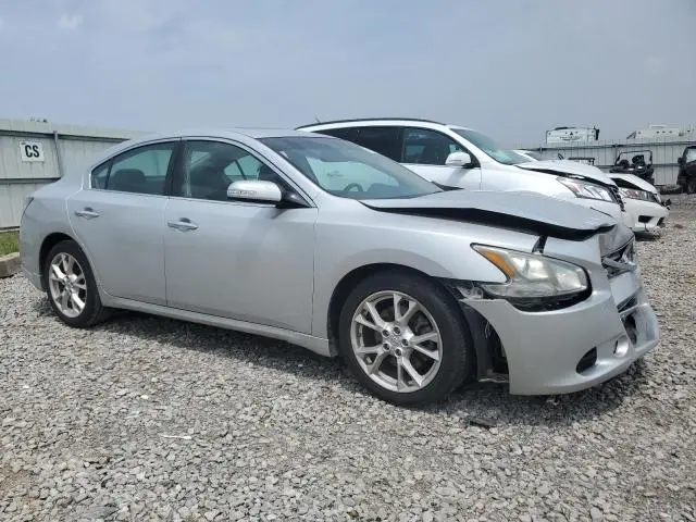 2012 NISSAN MAXIMA S  