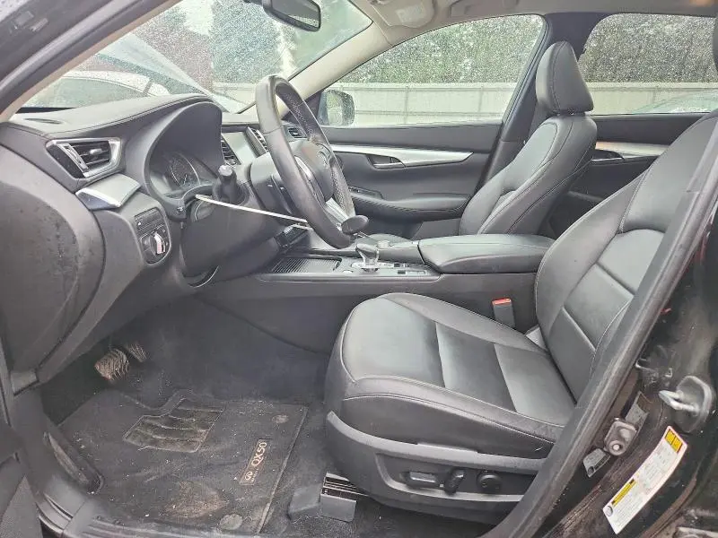 2019 INFINITI QX50 LUXE  