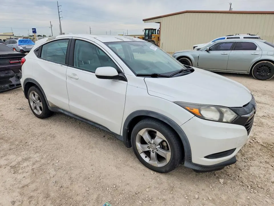 2016 HONDA HR-V LX  