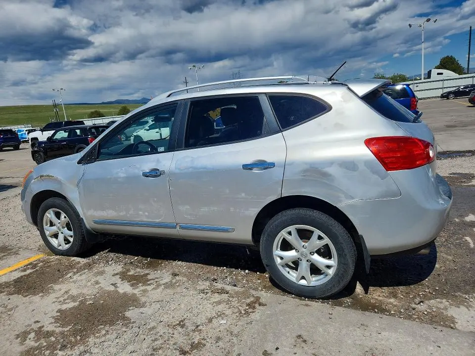 2011 NISSAN ROGUE S  