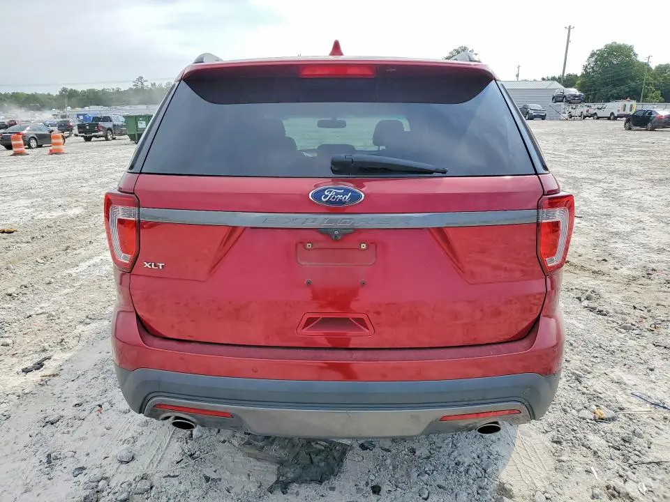 2017 FORD EXPLORER XLT  