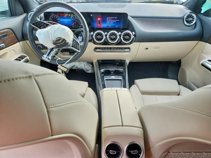 2026 MERCEDES-BENZ GLA 250 4MATIC  