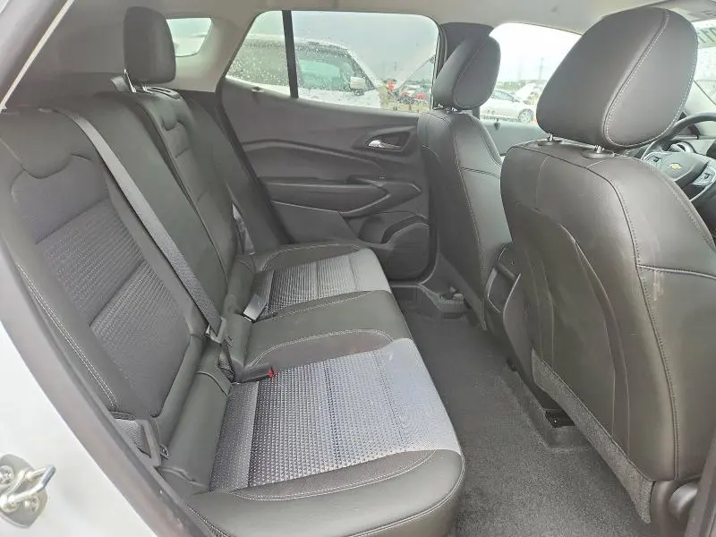 2025 CHEVROLET TRAX 1LT  