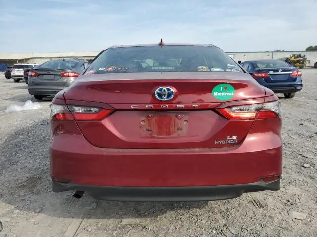 2022 TOYOTA CAMRY LE  