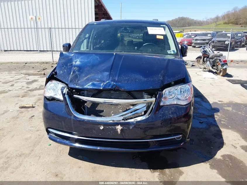 2016 CHRYSLER TOWN & COUNTRY TOURING
