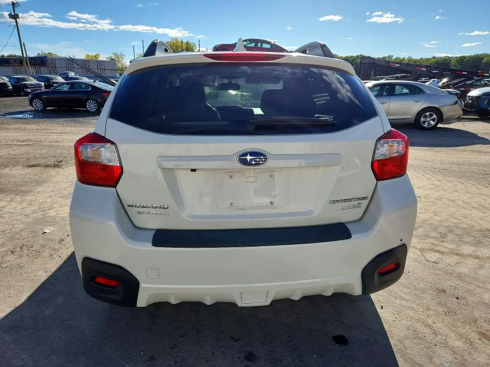 2016 SUBARU CROSSTREK LIMITED  
