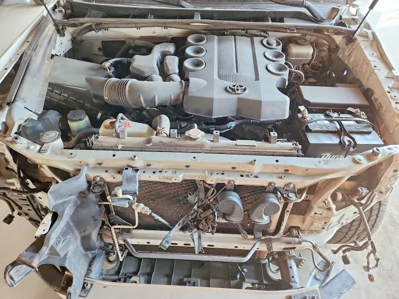 2015 TOYOTA 4RUNNER SR5  