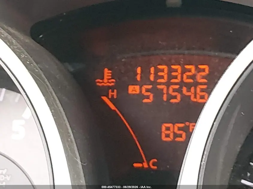 2013 NISSAN JUKE SL