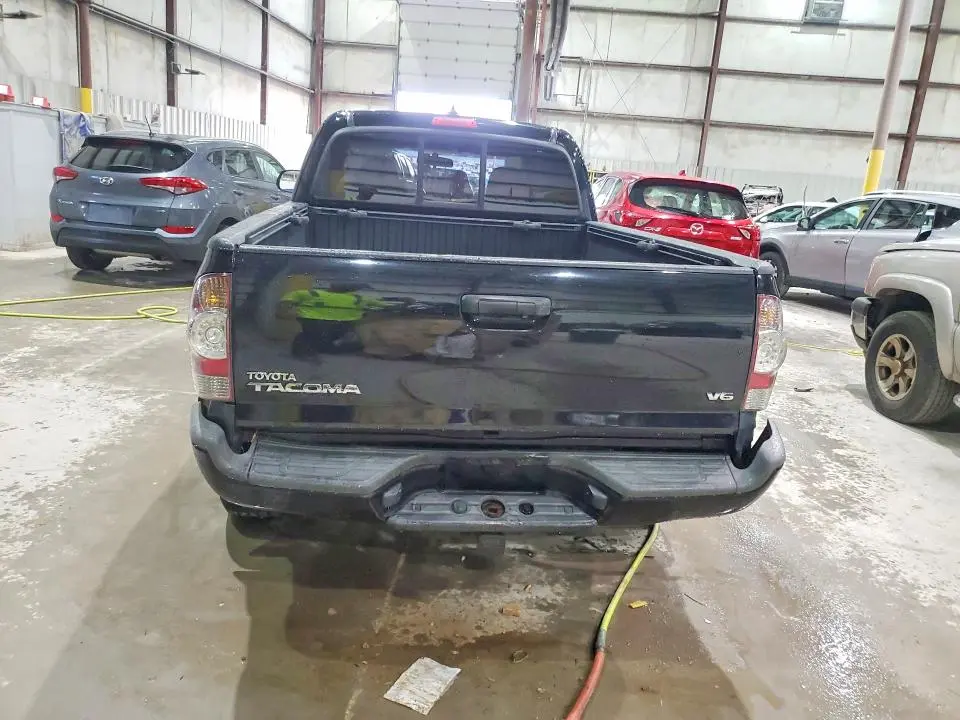 2014 TOYOTA TACOMA V6  