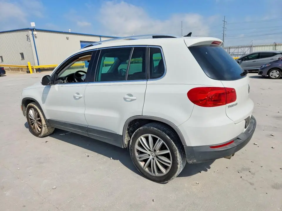 2015 VOLKSWAGEN TIGUAN S  