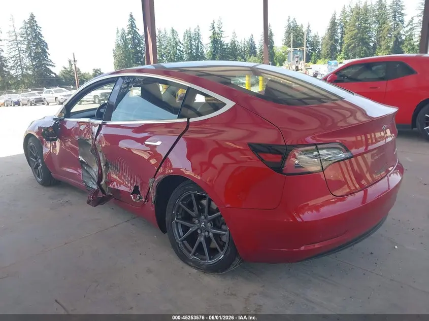 2018 TESLA MODEL 3 LONG RANGE/PERFORMANCE