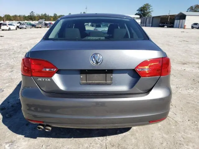 2011 VOLKSWAGEN JETTA BASE  