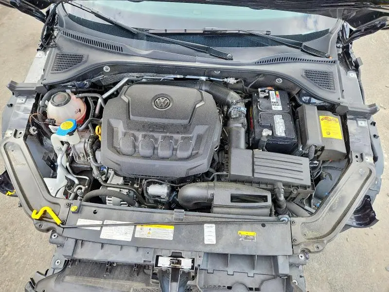 2021 VOLKSWAGEN PASSAT R-LINE  