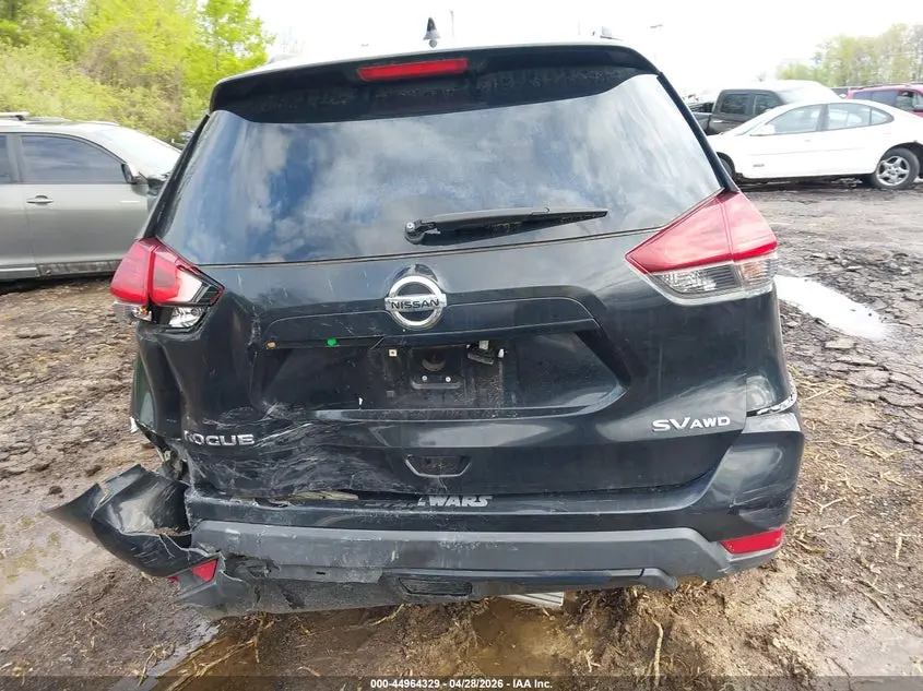 2017 NISSAN ROGUE SV