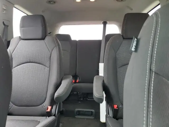 2015 CHEVROLET TRAVERSE LT  