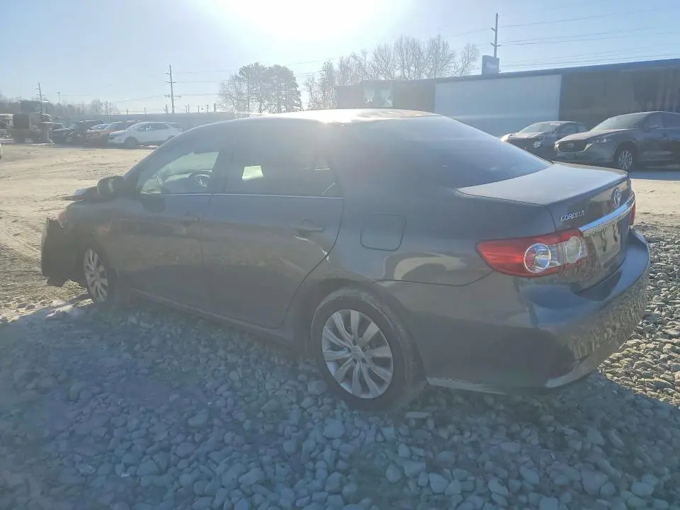 2013 TOYOTA COROLLA BASE  