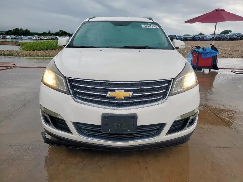 2015 CHEVROLET TRAVERSE LT  